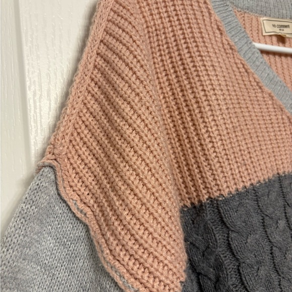 Pink and Gray V-Neck Sweater with Asymmetrical Design - Picture 3 of 7